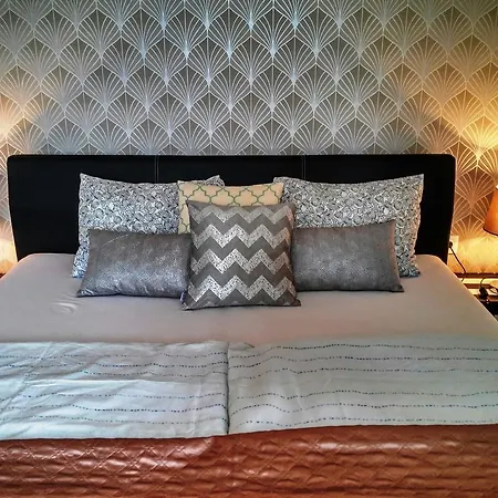 Azur Guest house Balatonalmadi